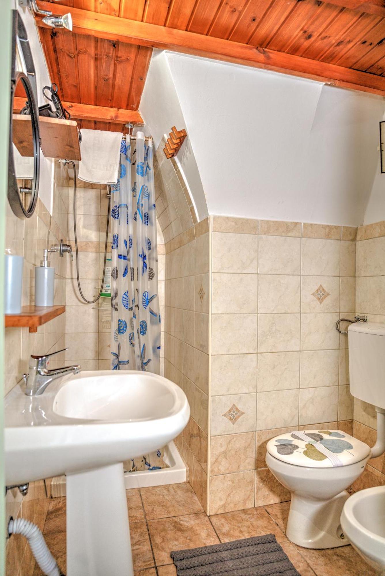 History Station Apartment Brindisi Bagian luar foto
