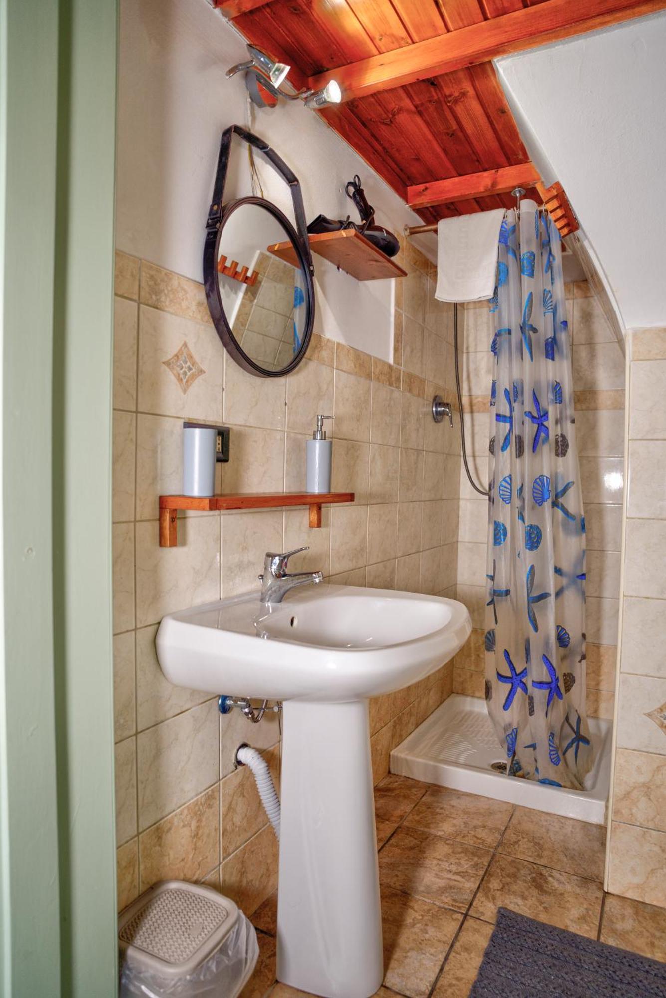 History Station Apartment Brindisi Bagian luar foto